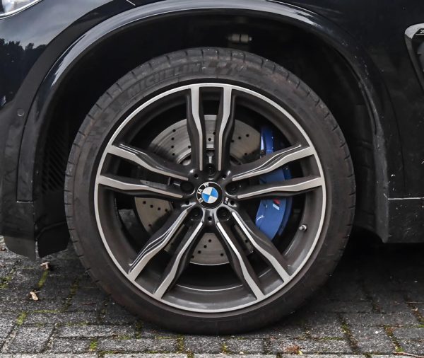 21” BMW X5M/X6M F15 Sportpack Wheels with Pirelli Runflat tyres (80% thread)