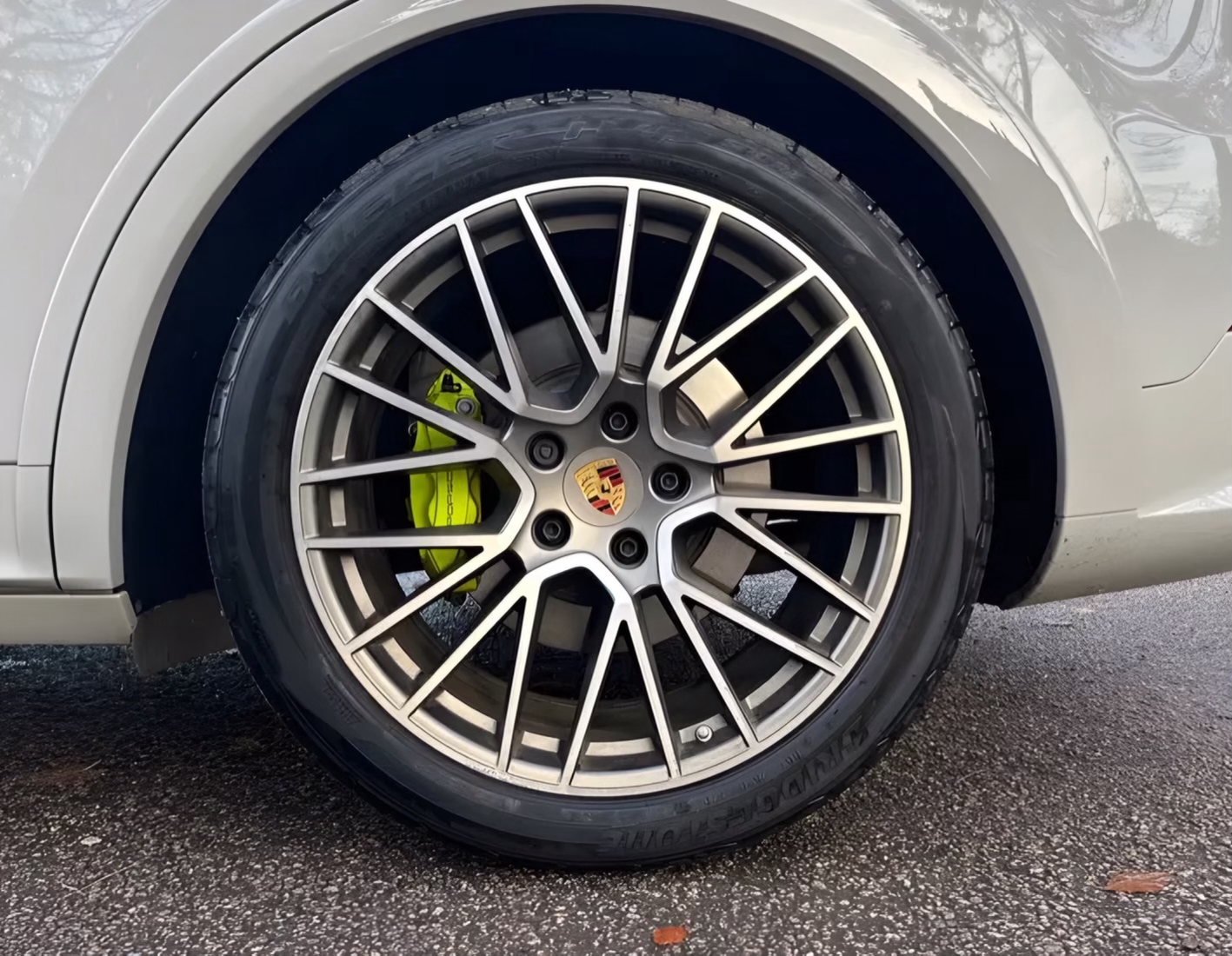20” Porsche Cayenne/ Panamera Wheels with Continental Tyres - Image 2